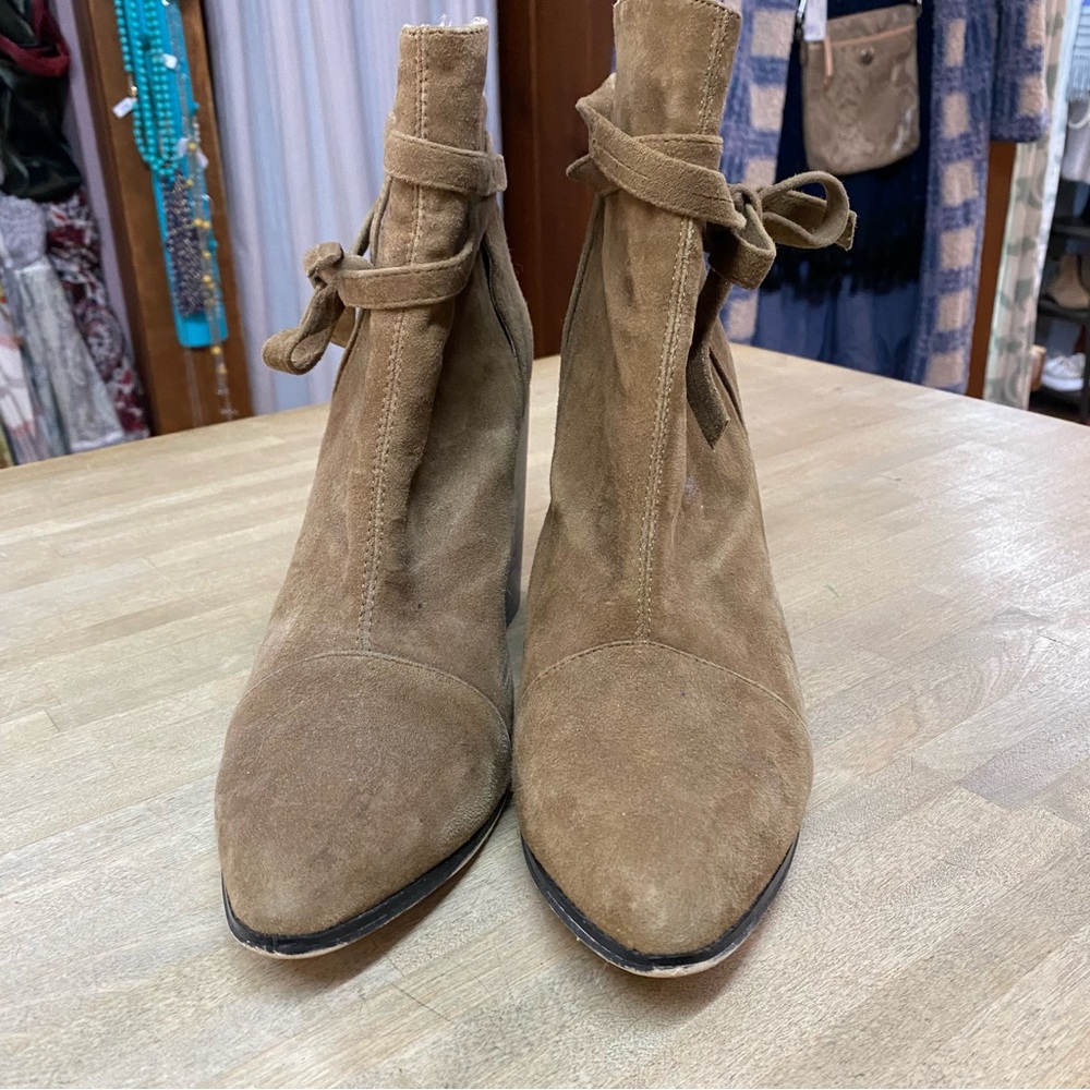 RAYE x Revolve Elsa Lace Ankle Boots Brown Suede Sz 10 - Picture 5 of 8